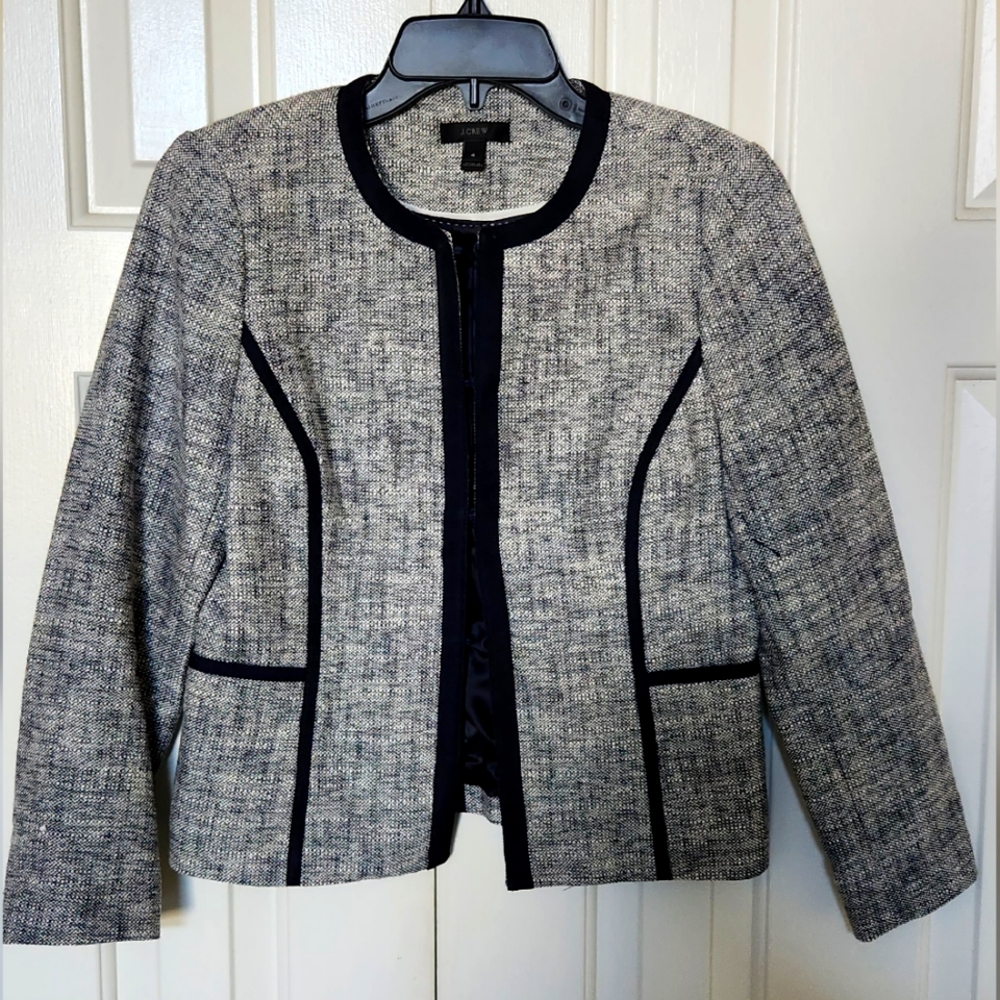 J.CREW PETITE COLLARLESS CONTRAST JACKET and SKIRT IN  SIZE 4 NAVY CHARCOAL